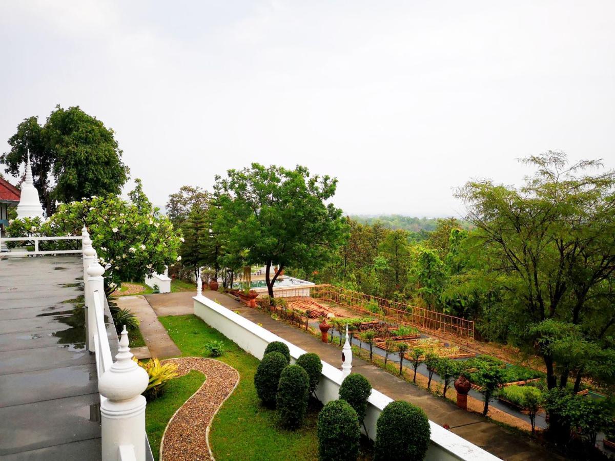 Amaravati Wellness Center Sha Plus Chiang Mai Exterior photo